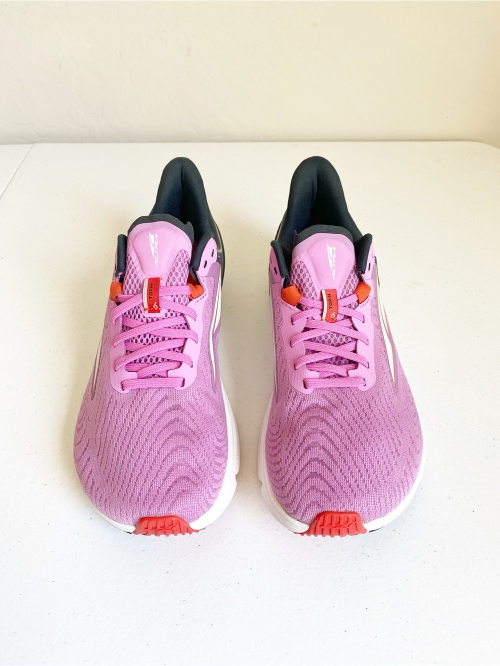 Altra Toronto 6 Road Running Shoes Pink/Purple Size 9 Like new - Picture 3 of 9